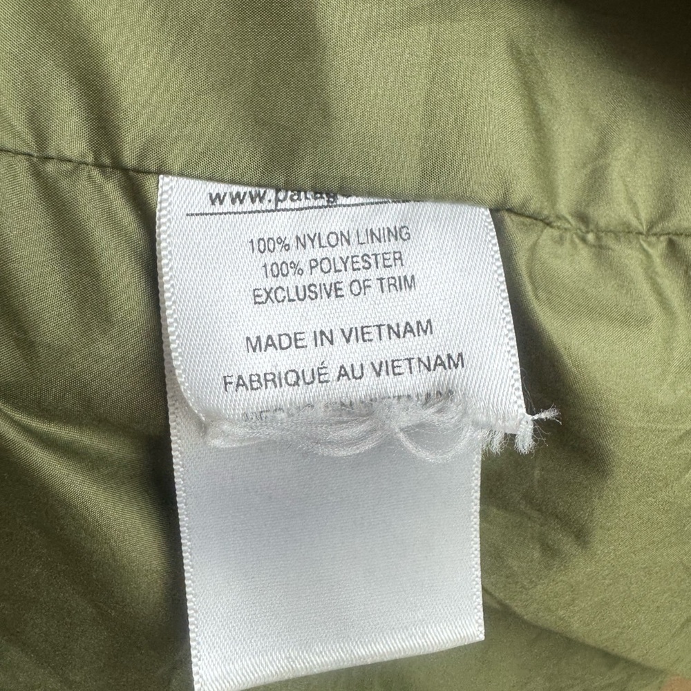 Patagonia Olive Green Waterproof Parka Jacket Size L/XL - Picture 11 of 12